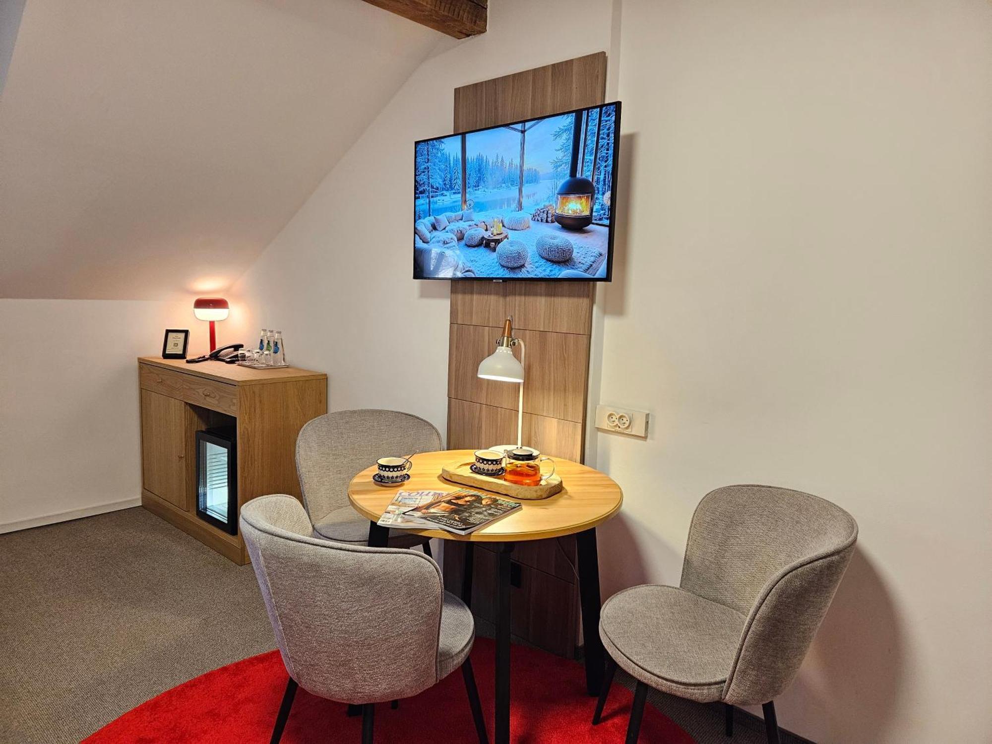Hotel Protea Boleslawiec Boleslawiec  Extérieur photo